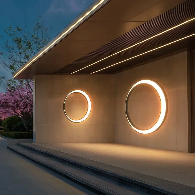 โมเดิร์นกลางแจ้งกันน้ํา Moon W - Outdoor Lighting Up And Down บทวิจารณ์และราคา