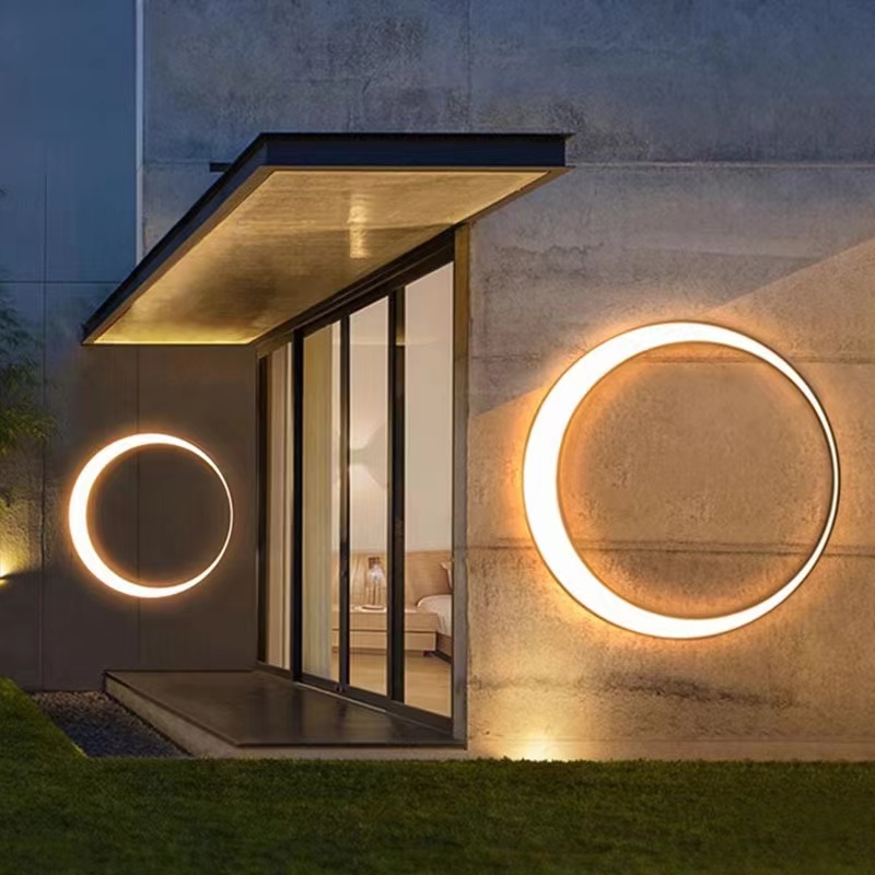 โคมไฟติดผนังกลางแจ้งทรงพระจันท - Outdoor Lighting Up And Down บทวิจารณ์และราคา