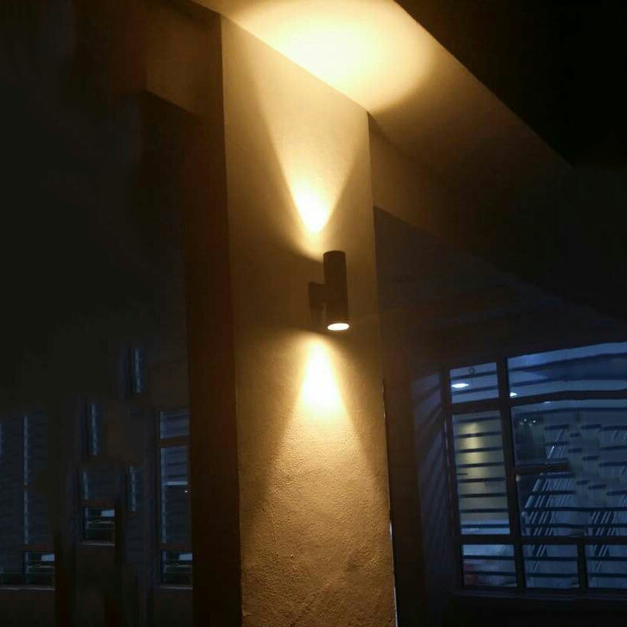 ไฟติดผนัง LED สำหรับระเบียง แบ - Outdoor Lighting Up And Down บทวิจารณ์และราคา